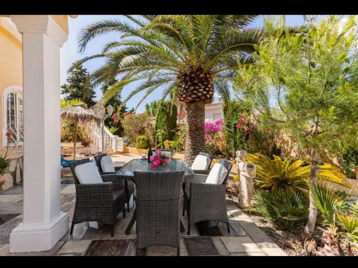 Villa Eva Asiana Guesthouse With Shared Pool Benissa Zewnętrze zdjęcie